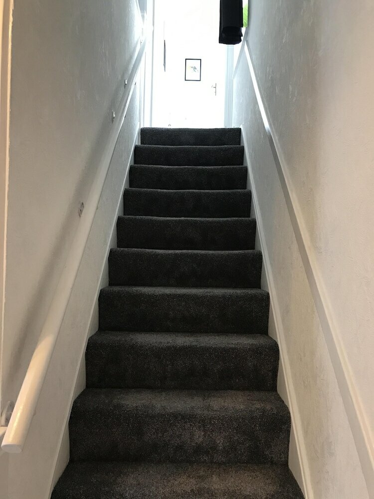 Фото Modern 3-bed House With Parking Bamber Bridge, Preston