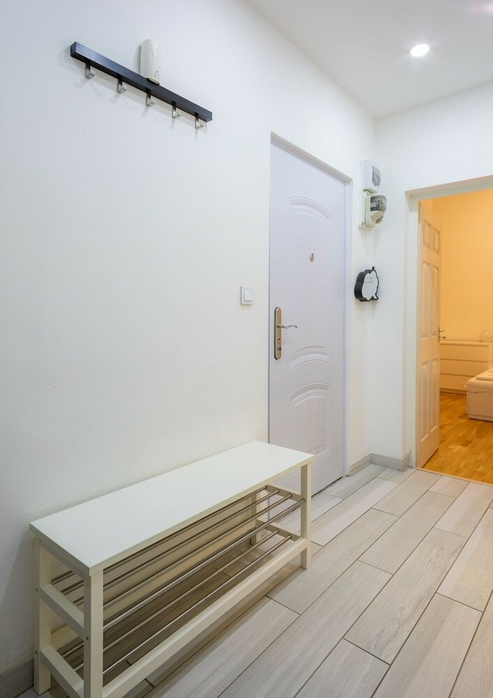 Фото Lie On Me Lazy Simon