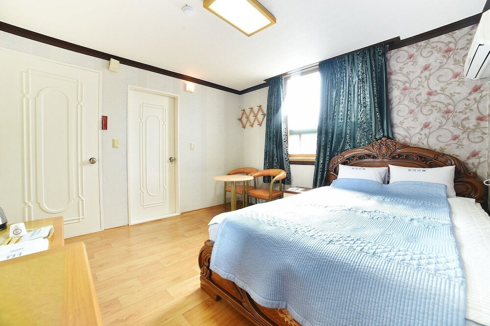 Фото Yeosu Rosen