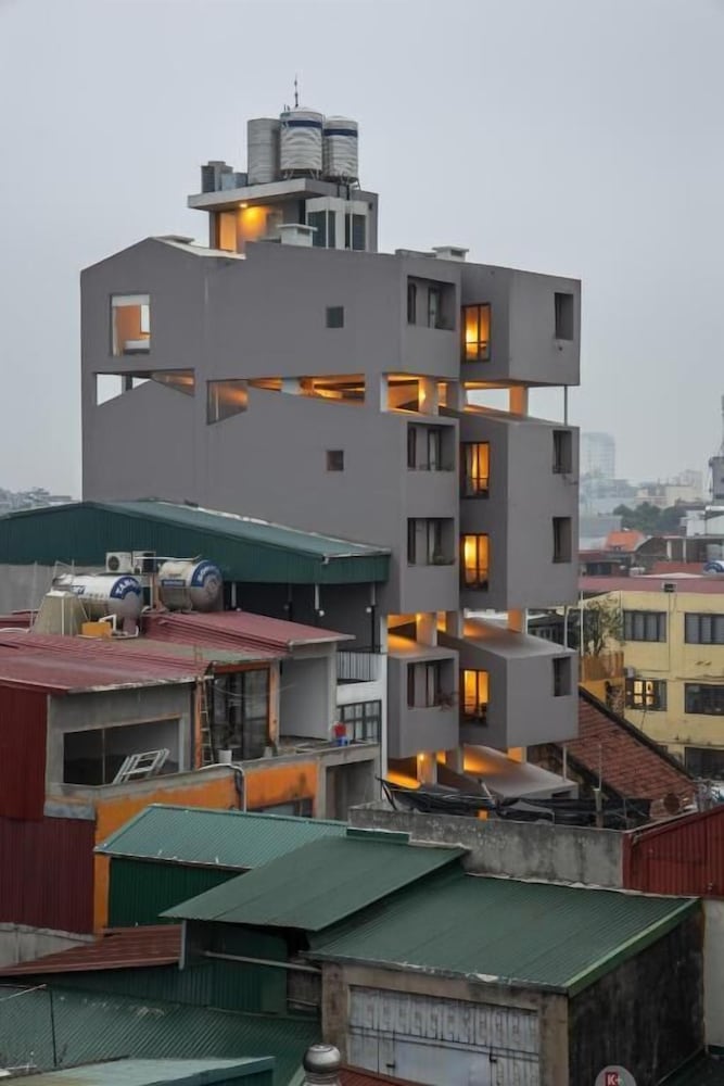 Фото отеля 1