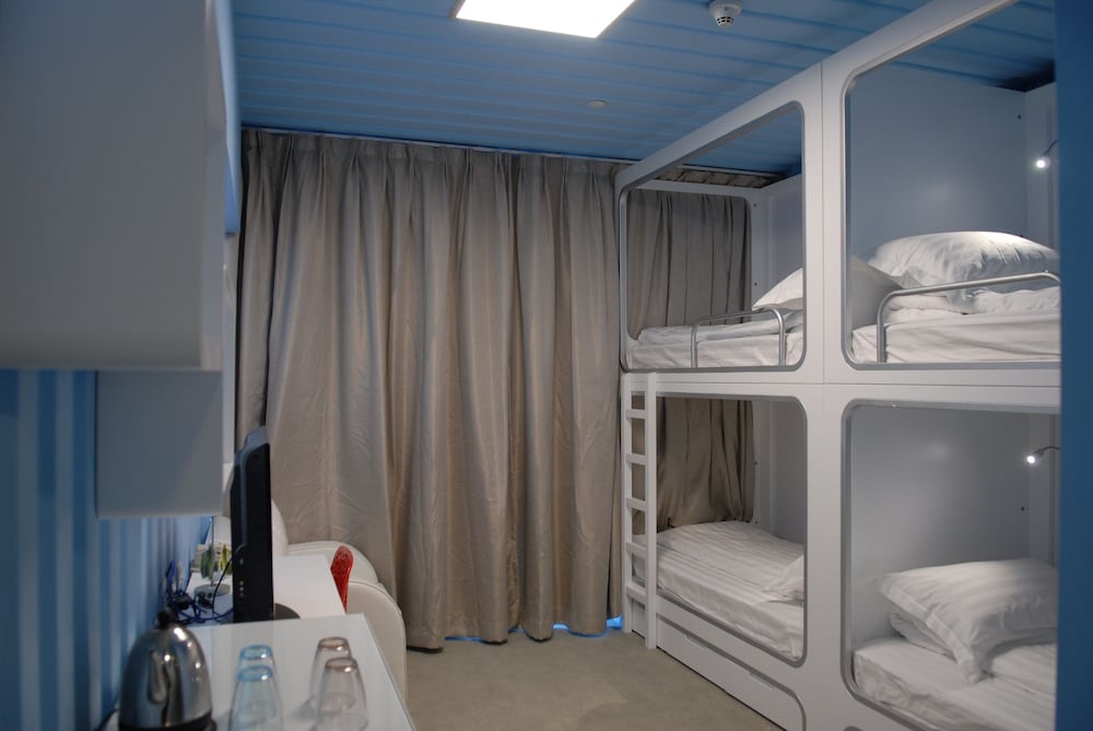 Фото Oct East Cargo Hostel Shenzhen