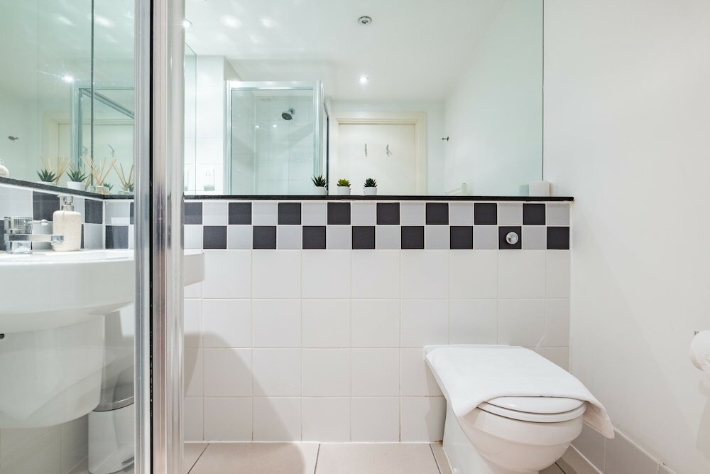 Фото The Aldgate Apartments