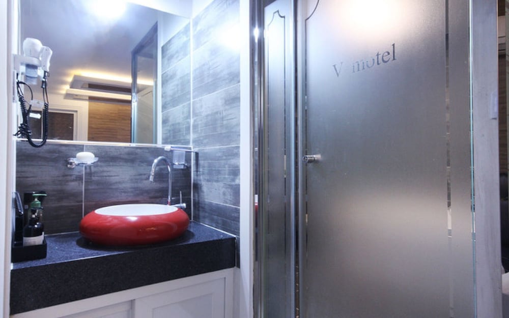 Фото Busan Daeyeondong Z