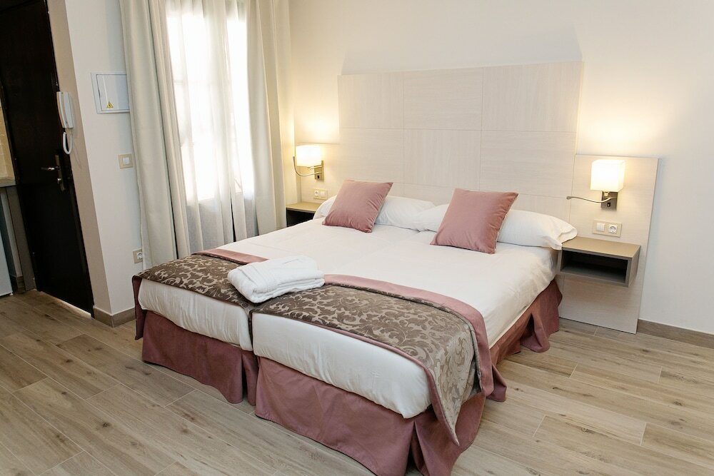 Фото Suites La Posada De Pilar