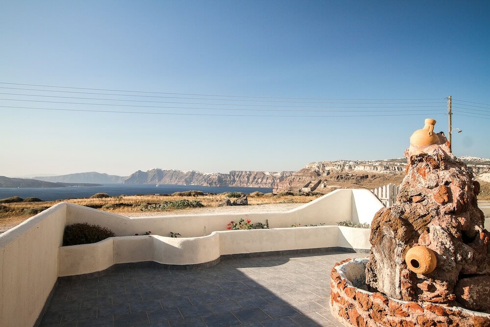 Фото Villa Iliovasilema Santorini