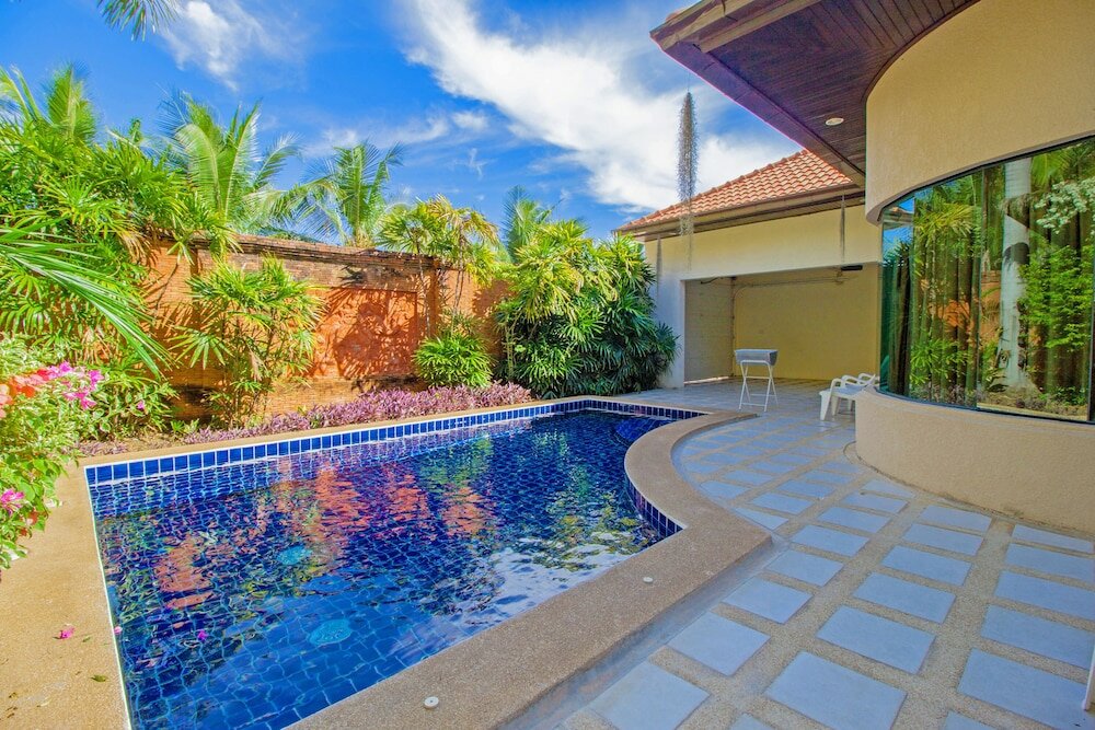 Фото Cosy Beach Pool Villas by Psr Asia