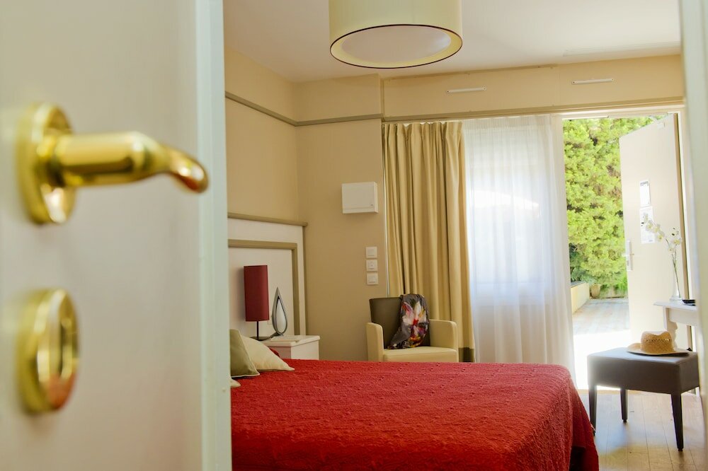 Фото Hotel Mediterranee by Mileade