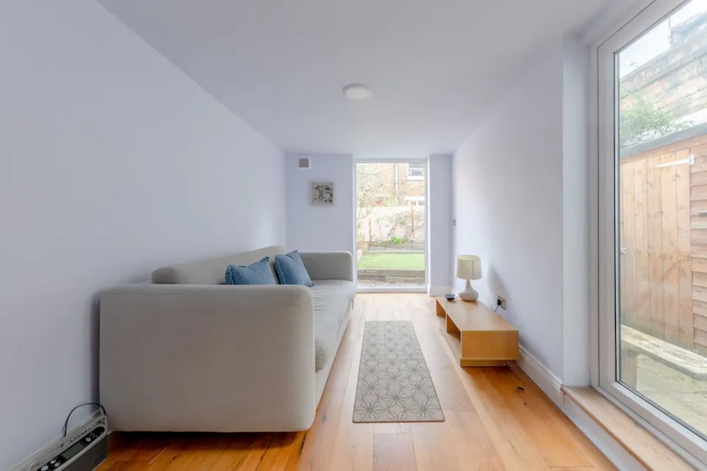 Фото Tranquil 1 Bedroom Flat in Peckham