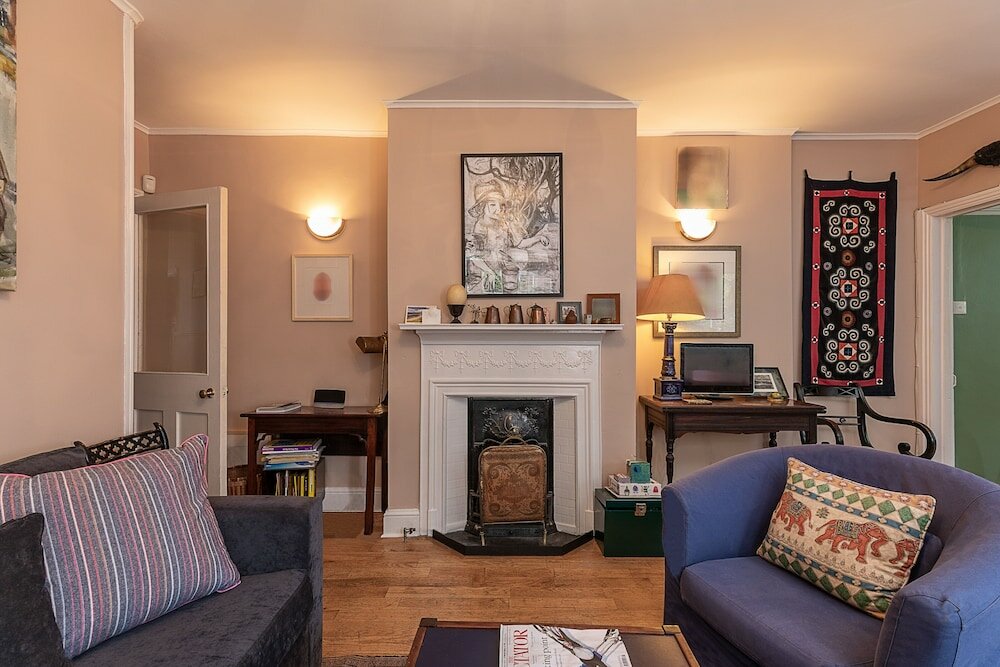 Фото Altido 2 Bed Flat With Garden Next to Battersea Park!