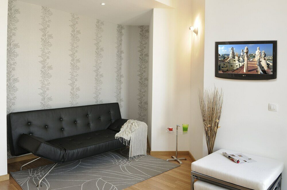 Фото Apart-Suites Hostemplo