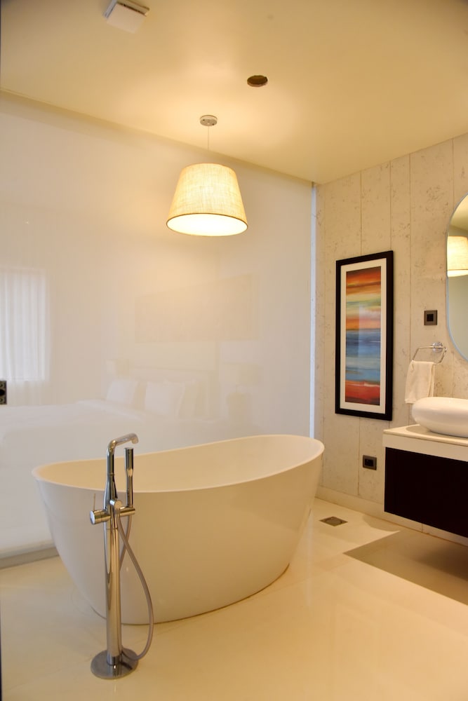 Фото Regenta Place Green Leaf Mahabaleshwar