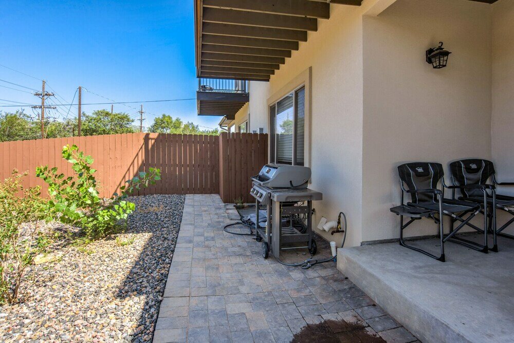 Фото 4bdpikes Peak Viewsminutes to Hiking & Dining!!