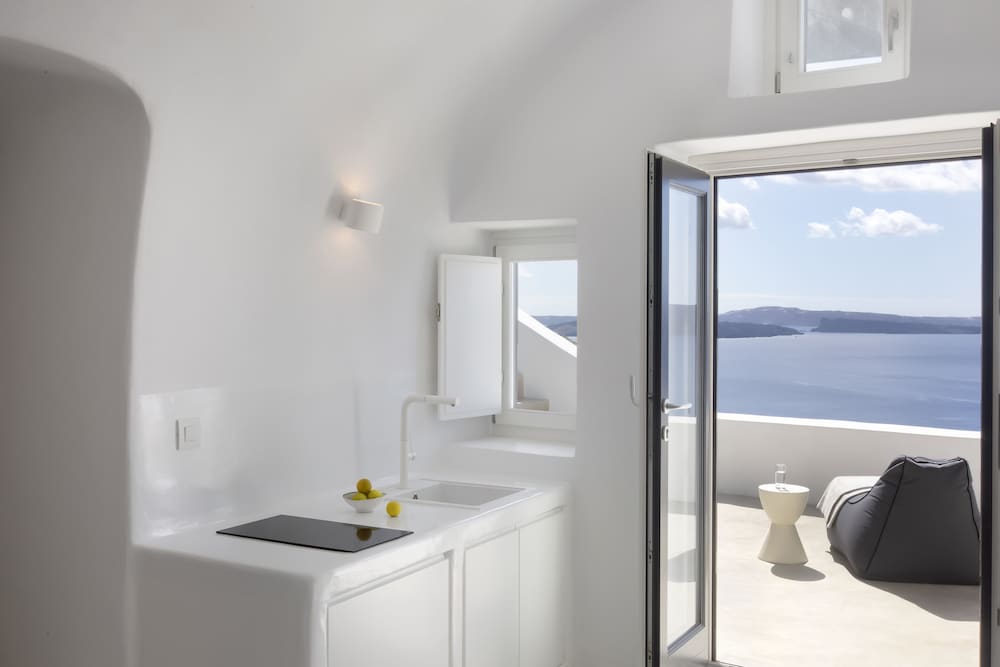 Фото Apanema Cavehouses Santorini