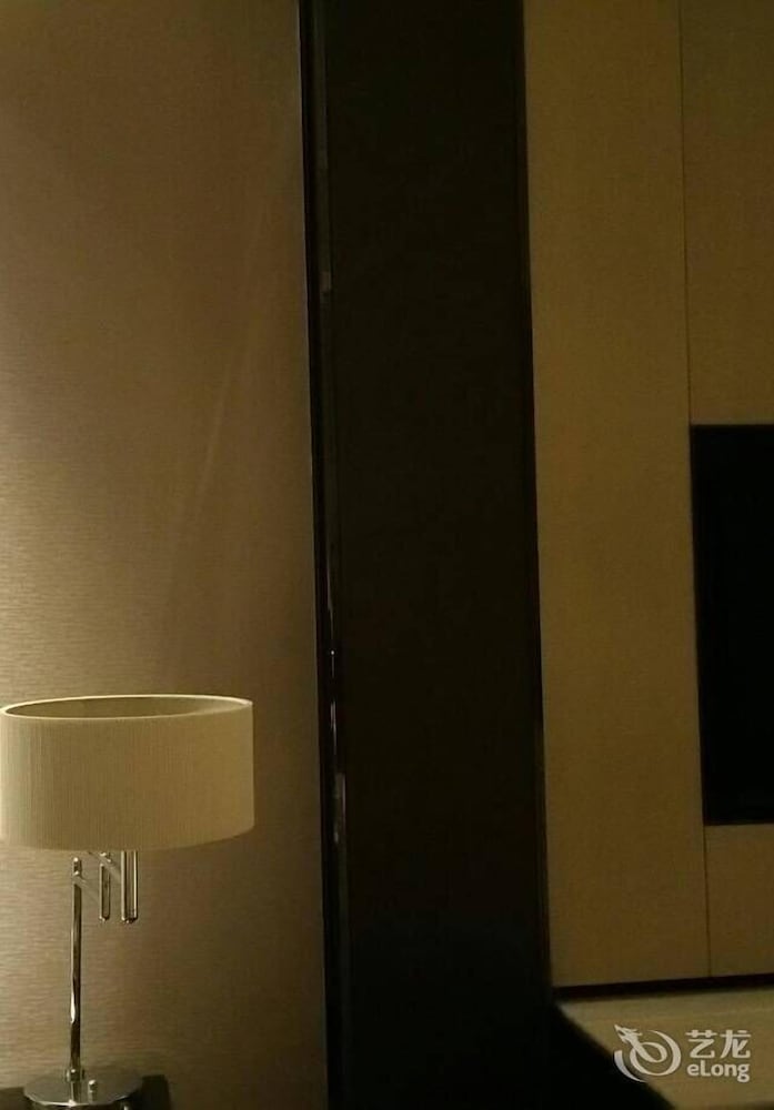 Фото Nanjing Wanda Realm Hotel