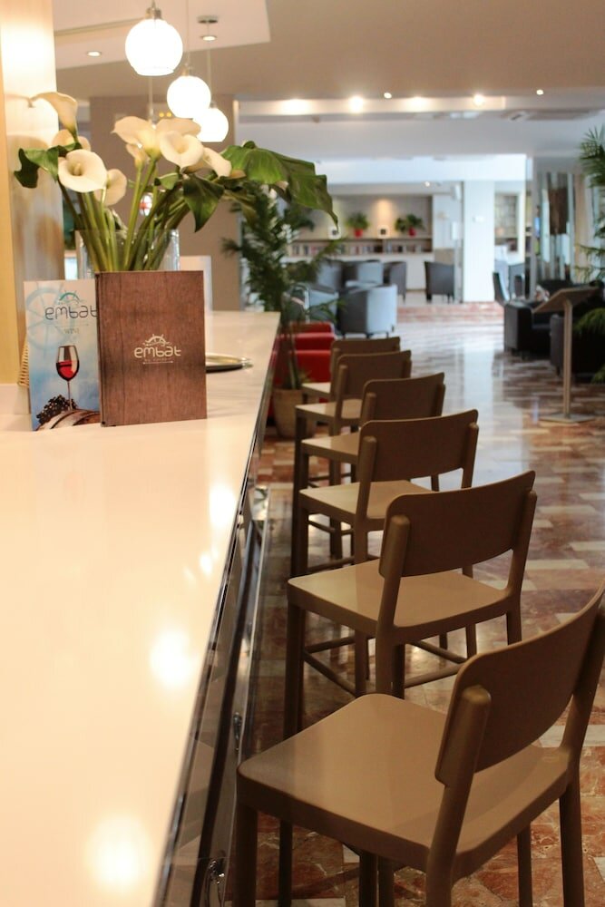 Фото Vistasol Apartments