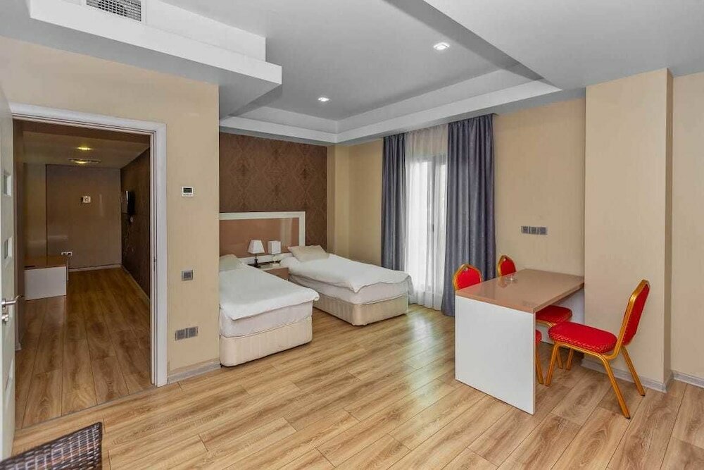 Фото Diplomat Hotel Baku