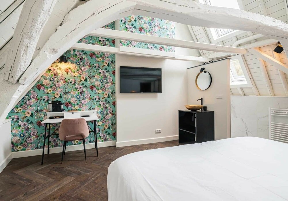 Фото Boutique Hotel Eleanor