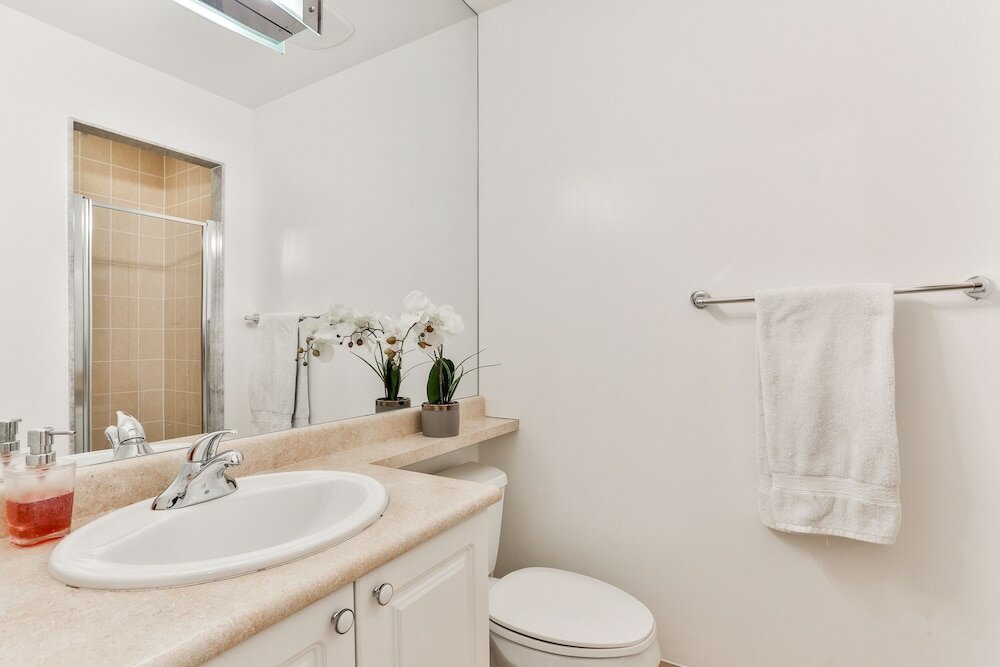 Фото Vibrant Urban Condo 2Bed 2Bath