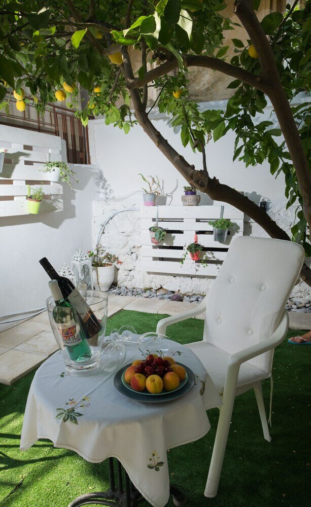 Фото Luxurious Suite Maria