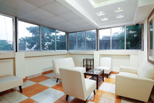Гостиница Goroomgo Royal Inn Tallygunge Kolkata в Калькутте