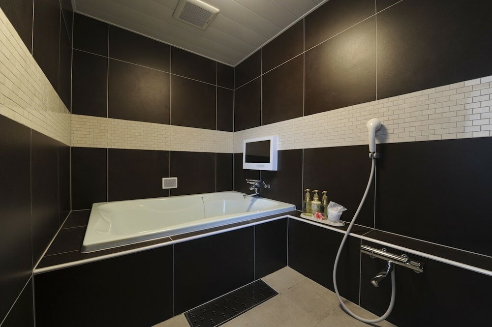 Фото Hotel Iris - Adult Only