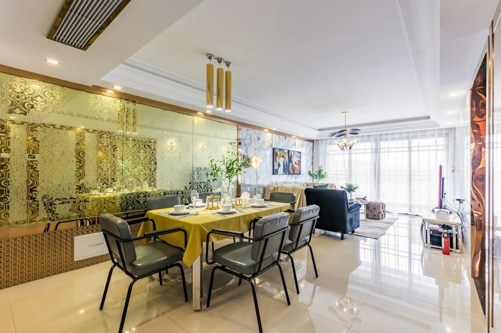 Фото Locals Boutique Apartment Qianshan No. 6