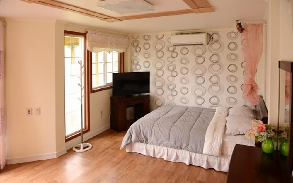 Фото Yangyang Sigol Punggyeong Pension