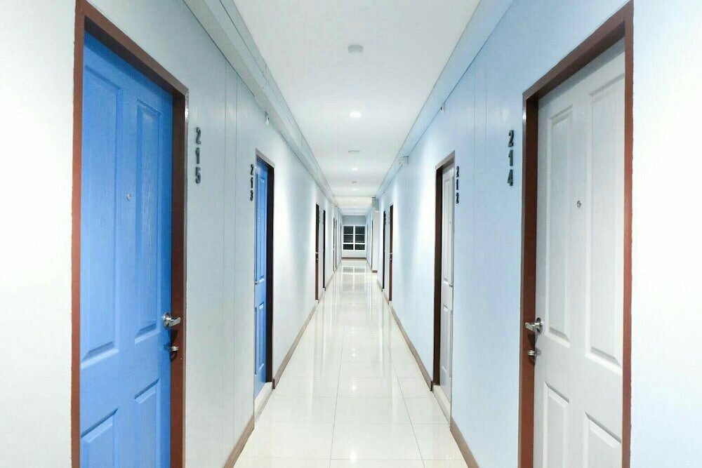 Hotel The Rich Ratchapruek Apartment, Bangkok, photo