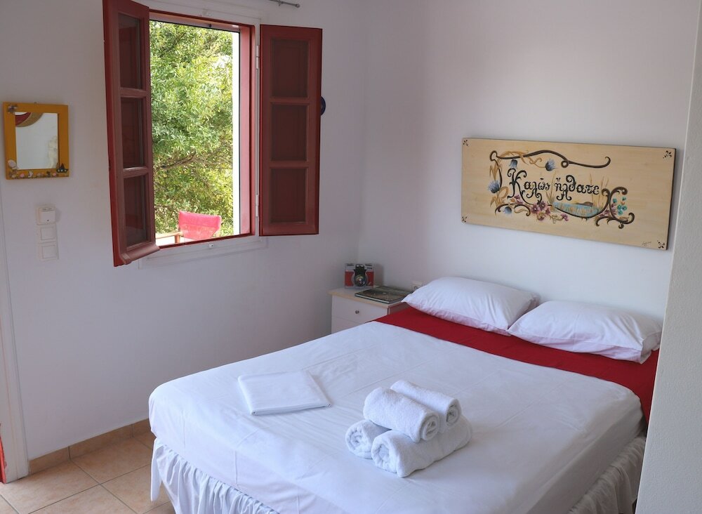 Фото Flora's Red Studios