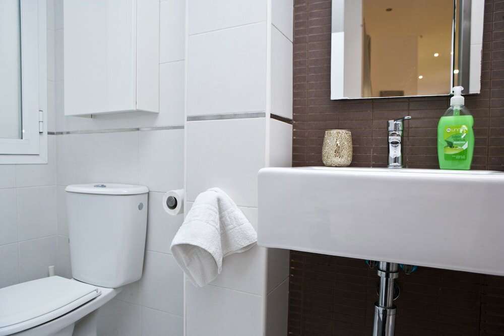 Фото Wish-Suite Juderia de Sevilla Apartment