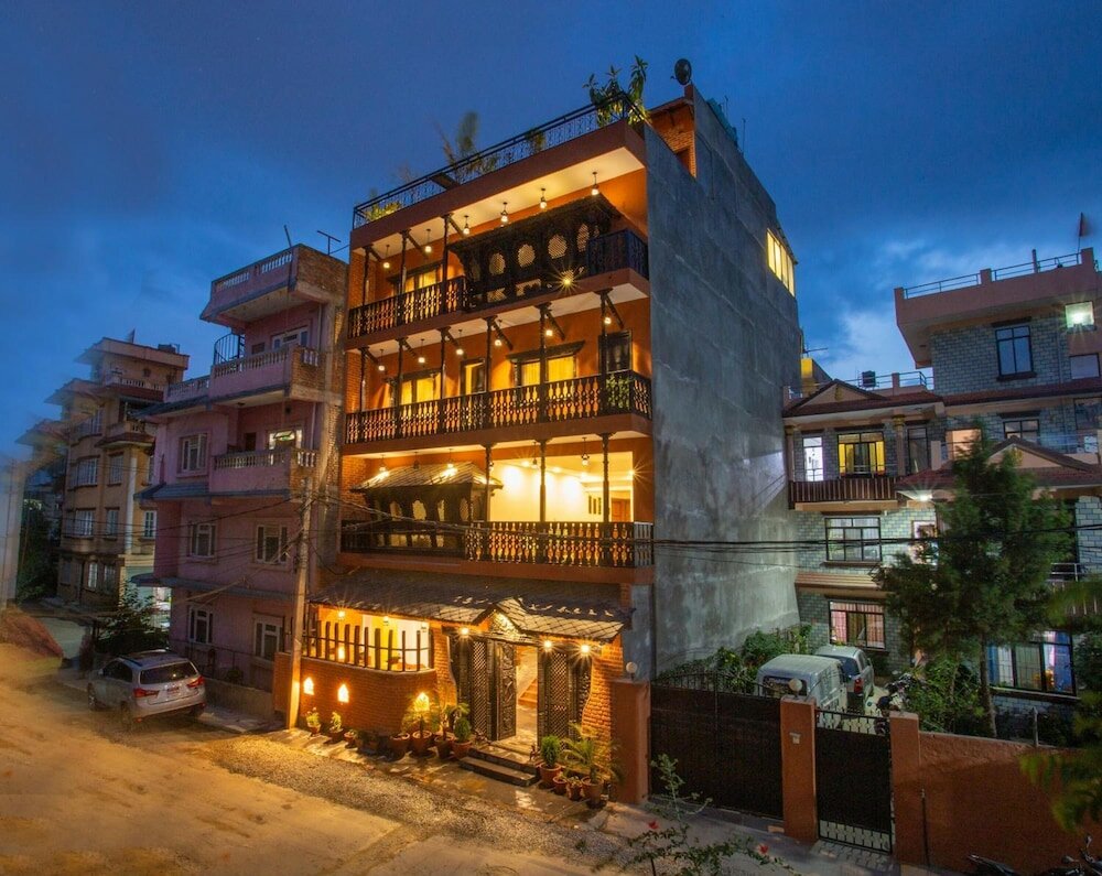 Фото отеля 1