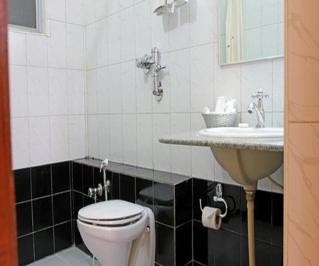 Фото Cross Roads Inn