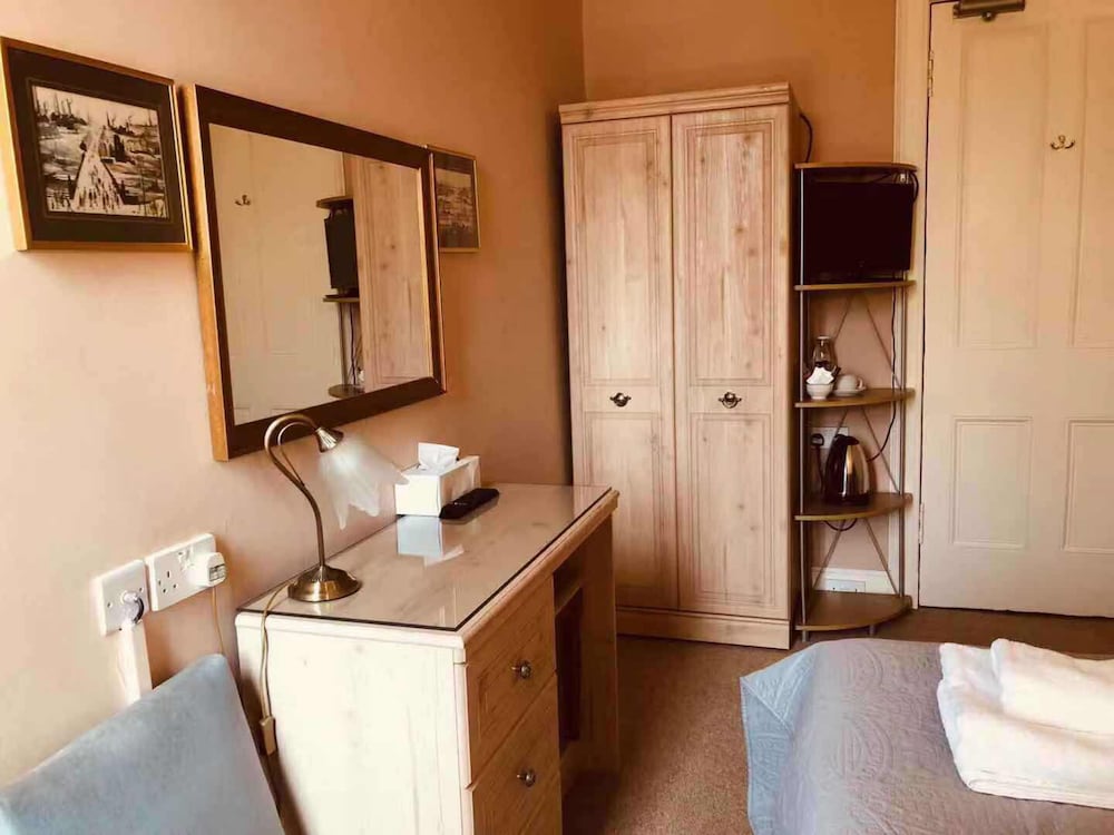 Фото Allison House 16 Guesthouse