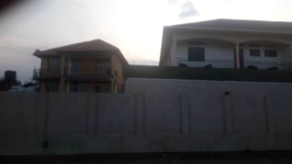 Фото Belize Motel