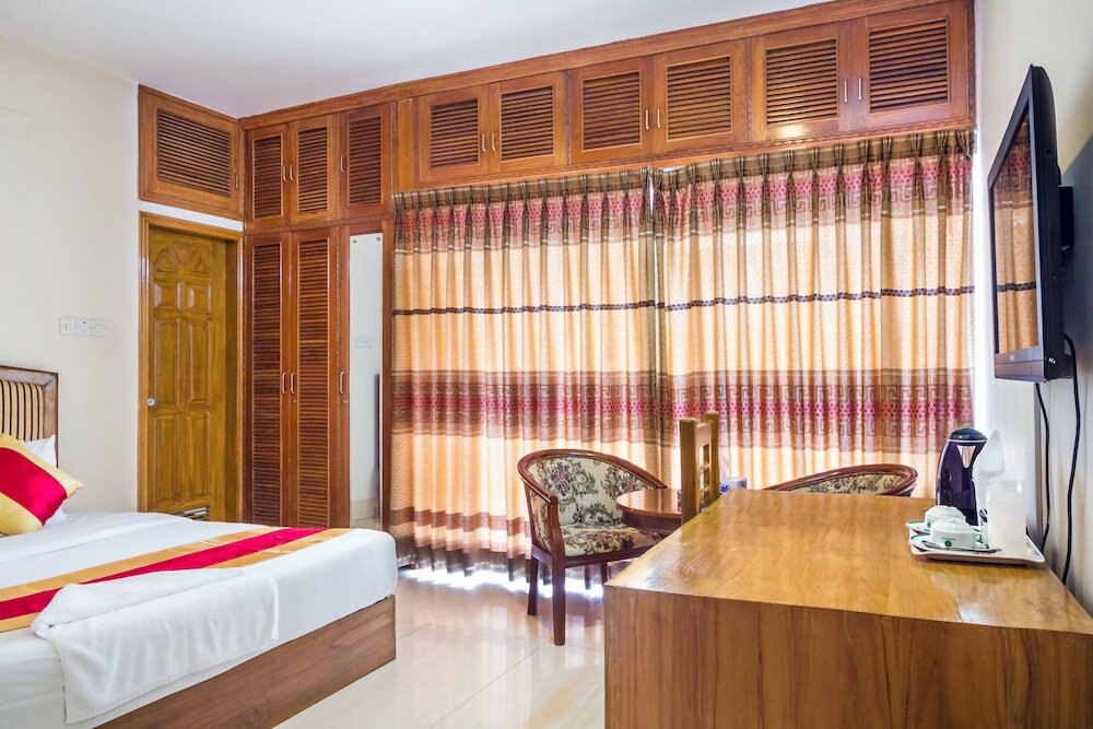 Фото Impiana Hotel Ltd