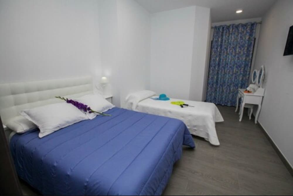 Фото Hostal Boutique Bajamar