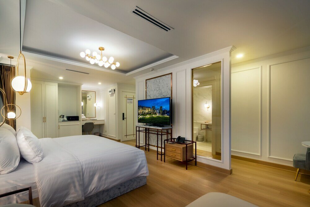 Фото Nine River Hotel