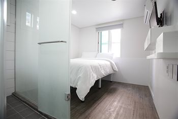 Фото K-pop Hotel Seoul Tower