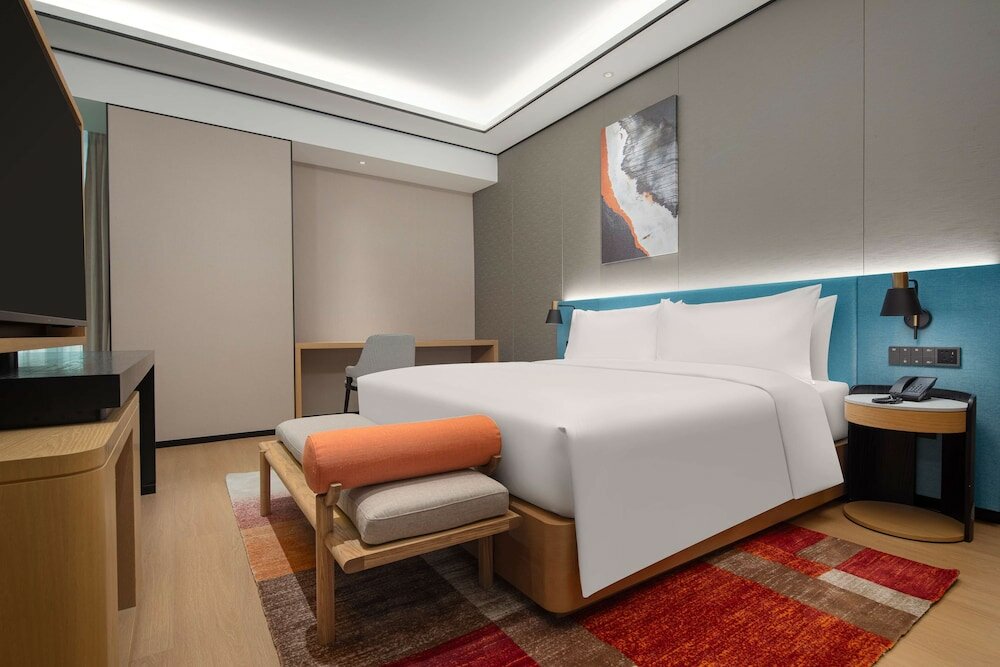 Фото Hilton Garden Inn Shenzhen Guangming Hongqiao Park