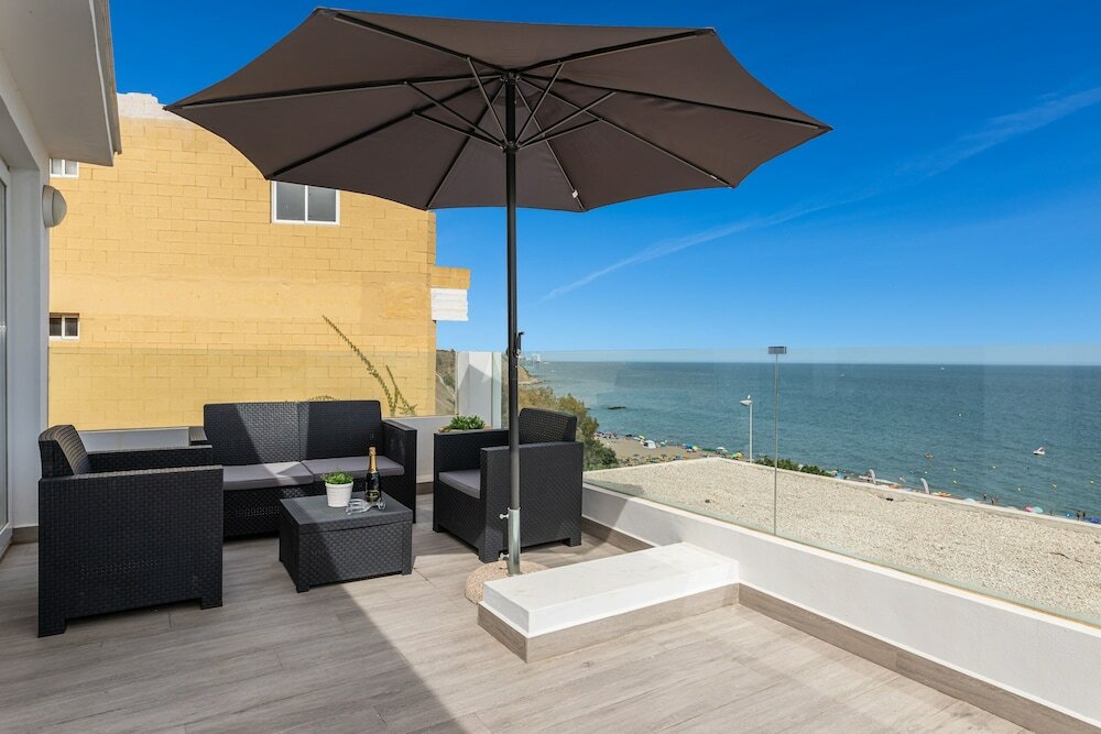 Фото Sea View Apartment 2 Min Walk From the Beach