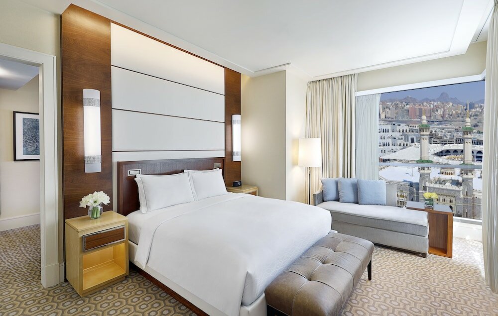 Фото Conrad Jabal Omar Makkah