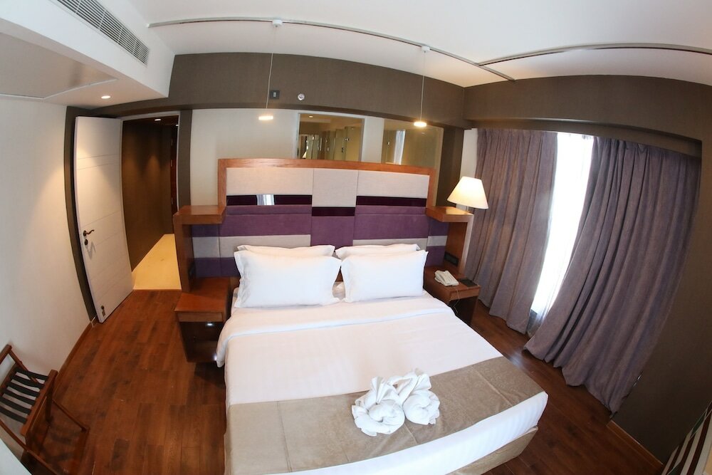 Фото Regenta Central Rs - Chennai