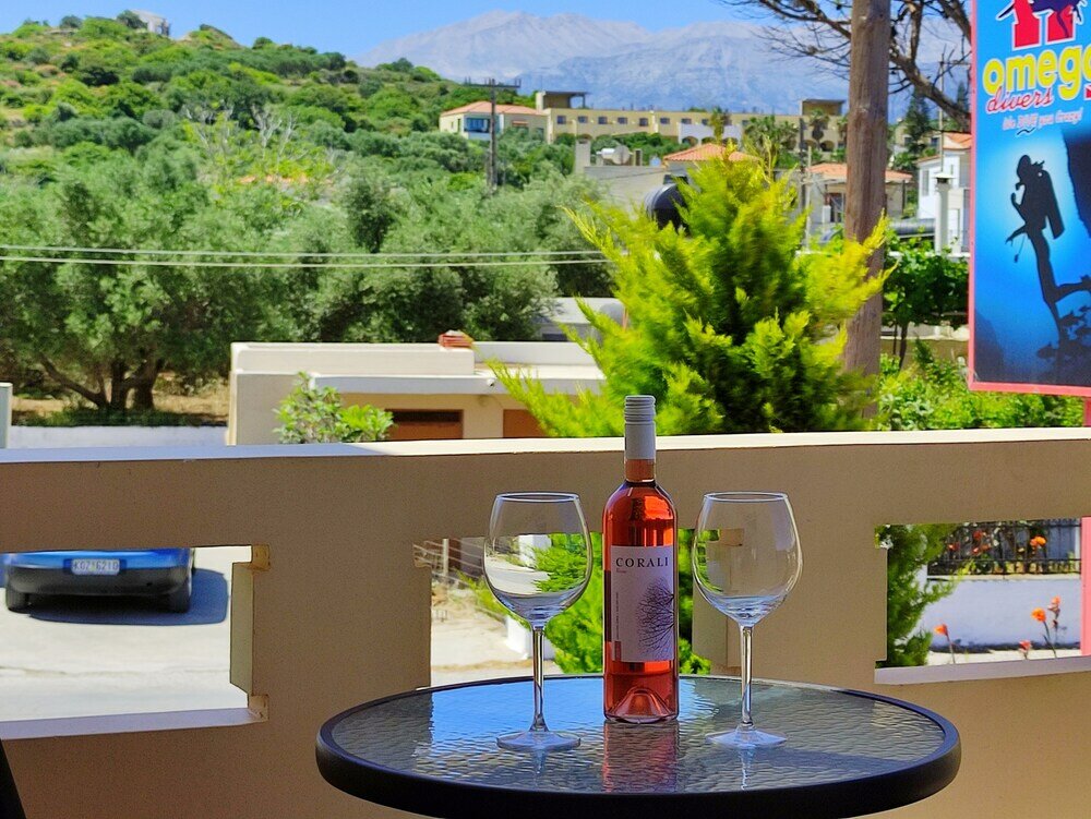 Фото Omega Comfy Apts