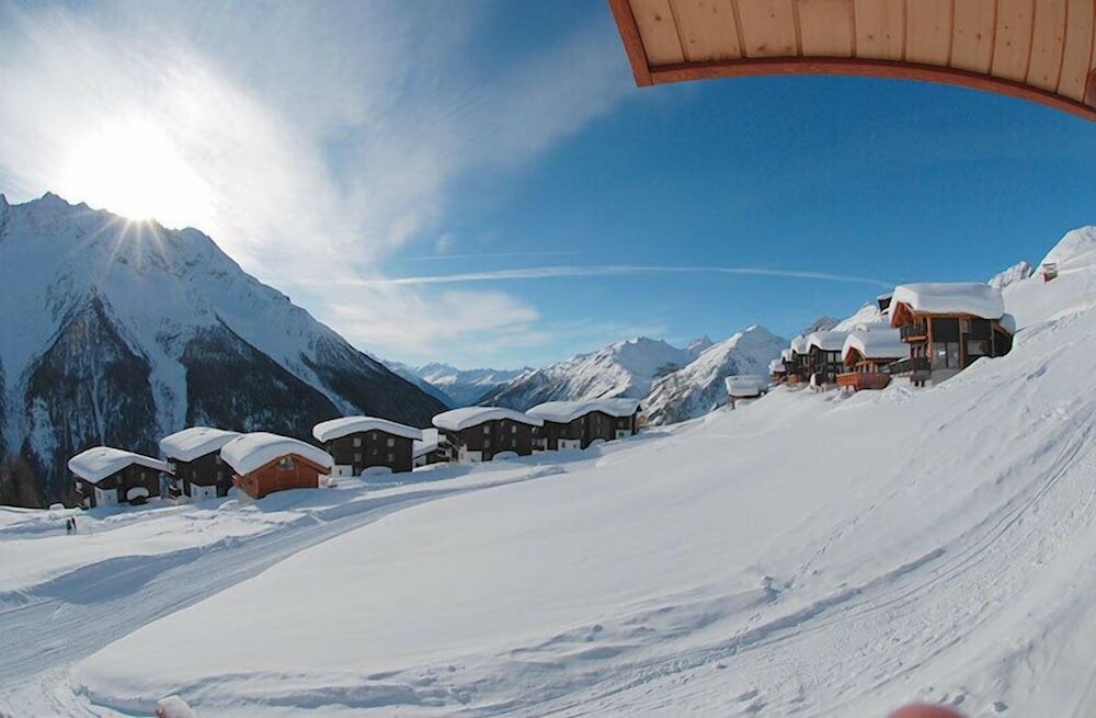 Фото Swiss Chalet