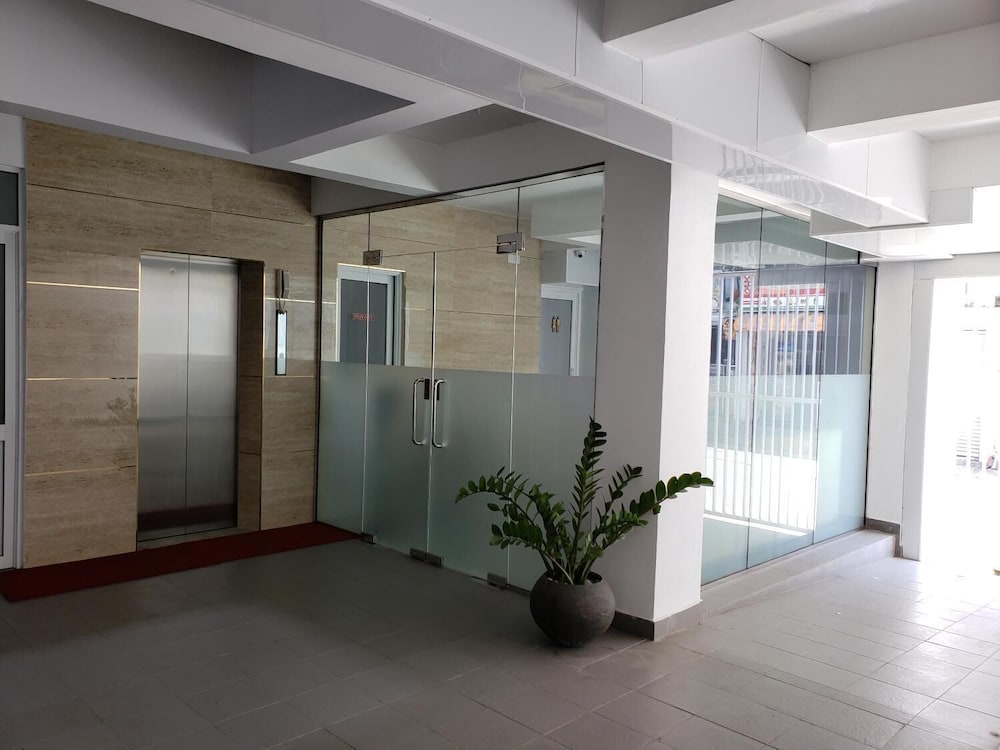 Фото Amazinn Suites