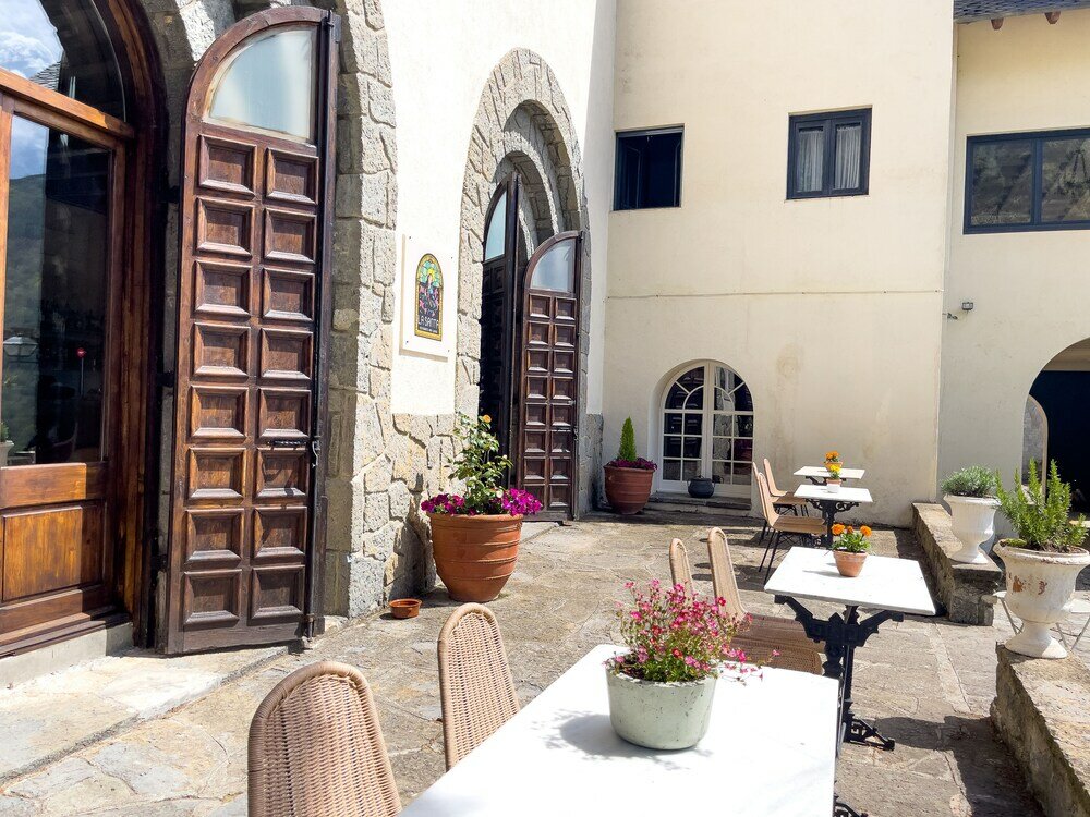 Фото Angelats Hotel