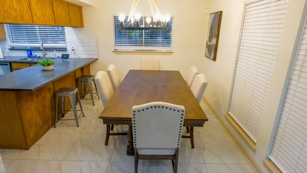 Фото 3Bdrm 2.5Bath 4Beds - Iah Arprt Spring