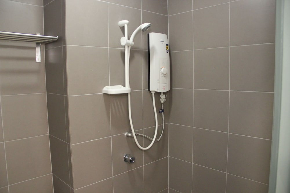 Фото Summer Suites Express - Hostel