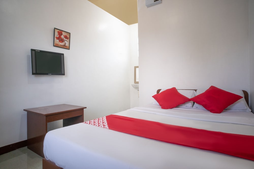 Фото Oyo 615 Cvp Hotel