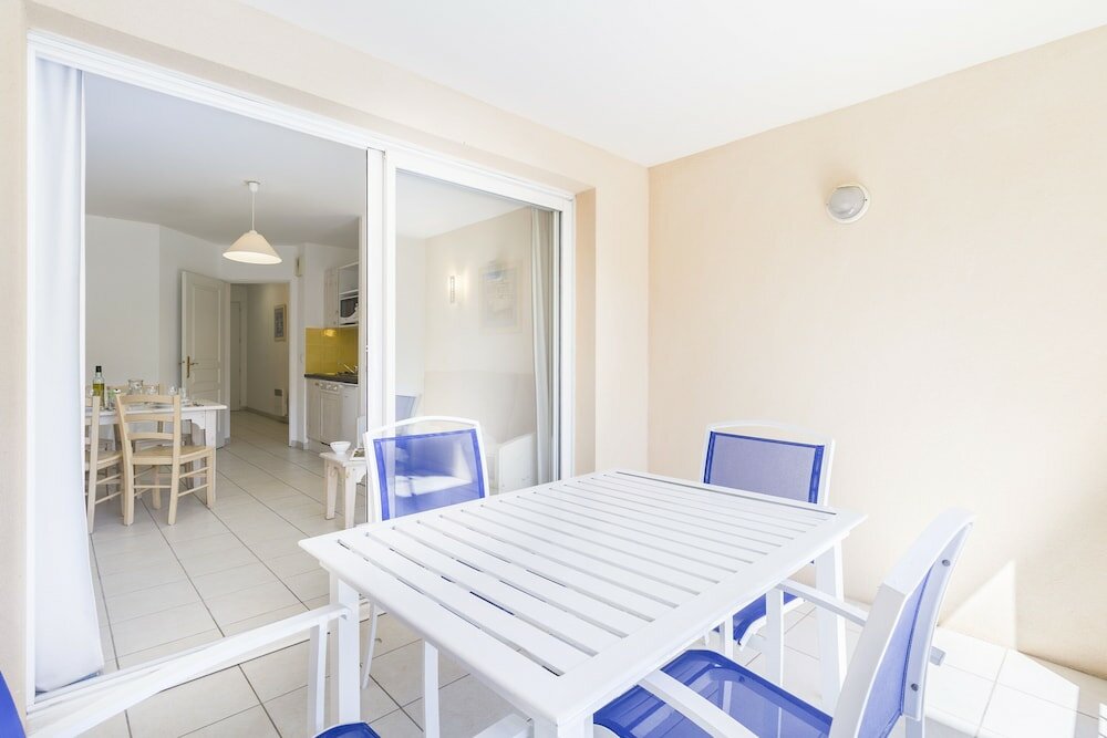 Фото Garden & City Six-Fours-les-Plages